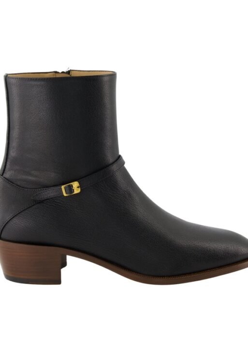 Pat Ankle Boot